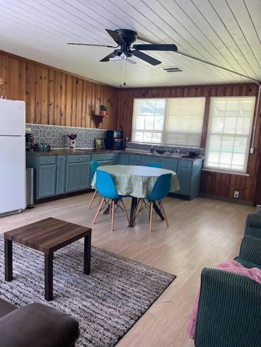 Cozy Home, King Bed, 3 Bedrooms,Close To Downtown Beaches Towncenter Jacksonville Exterior foto